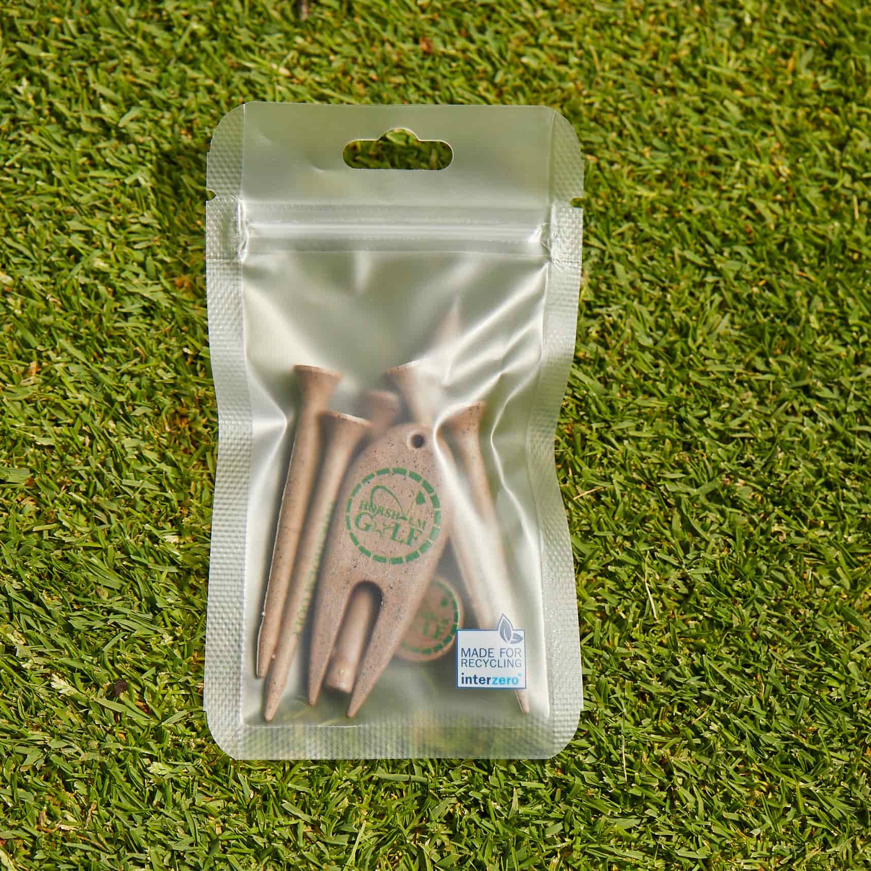 Sustainable and biodegrable made from coffee waste and biomaterial